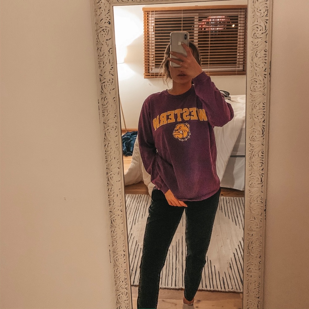 WIU long sleeve T